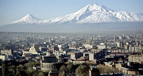 Ermənistana yardımlar azalıb